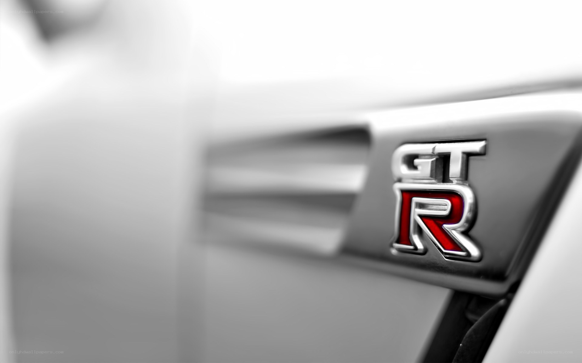 GT-R emblem on car