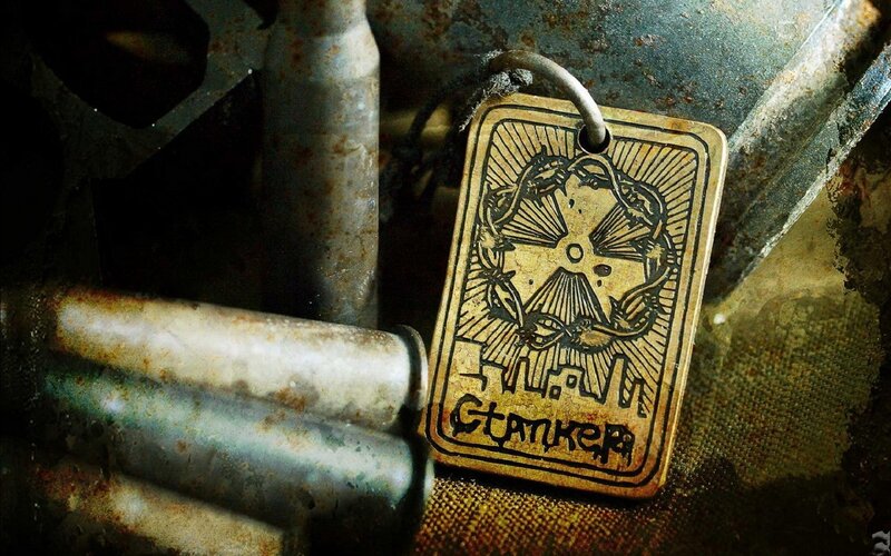 Gtanka keychain in industrial setting