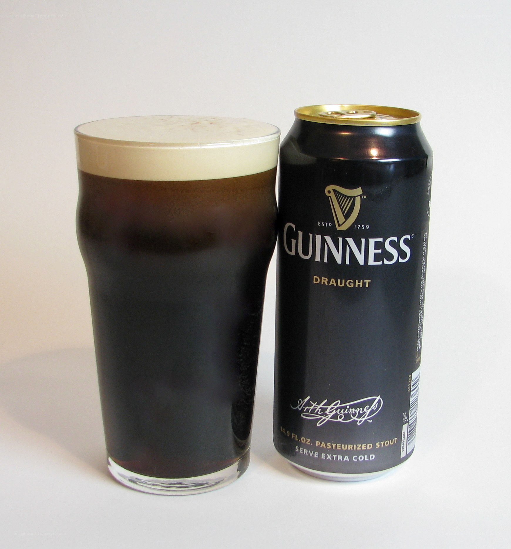 Guinness Draught can and glass