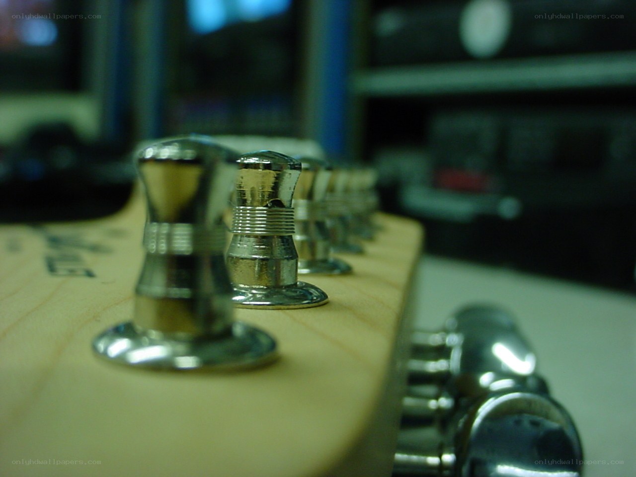 guitar tuning pegs close-up