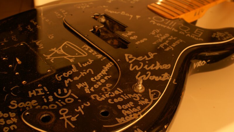 guitar with signatures