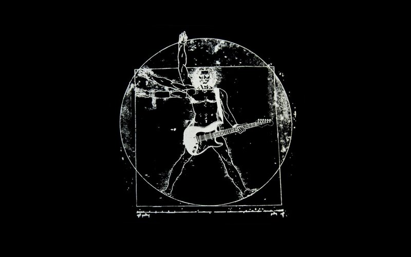 guitarist in Vitruvian pose