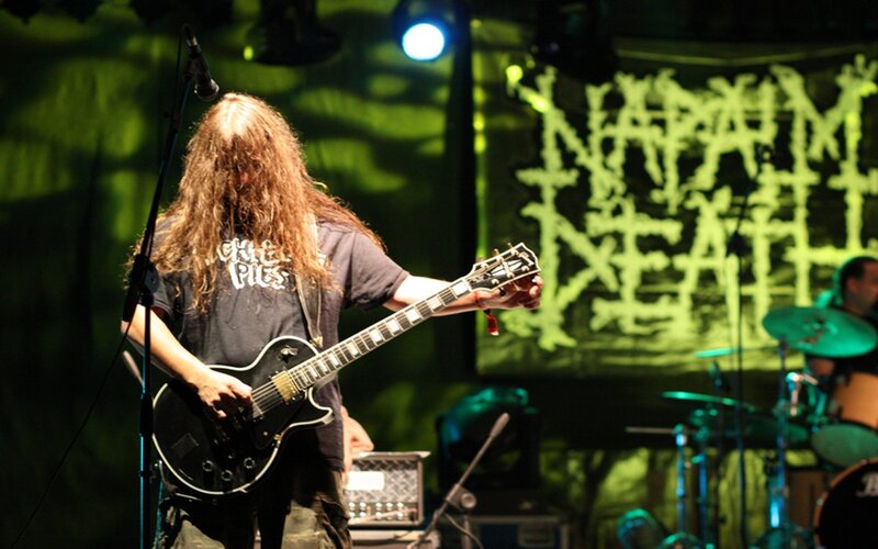 Guitarist on Stage — Green