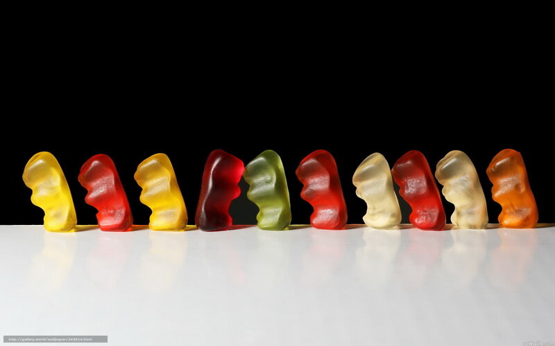 Gummy Bears in a Row — Red