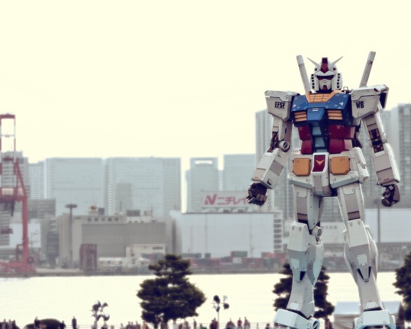 Gundam Statue