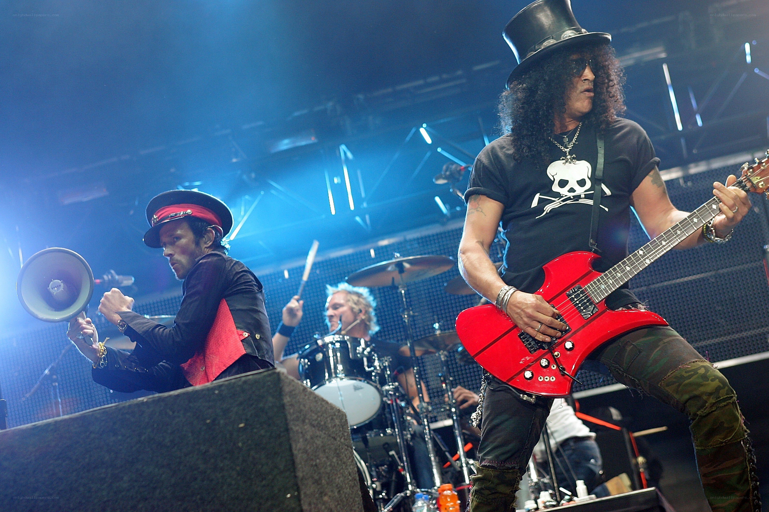 Guns N' Roses performing live