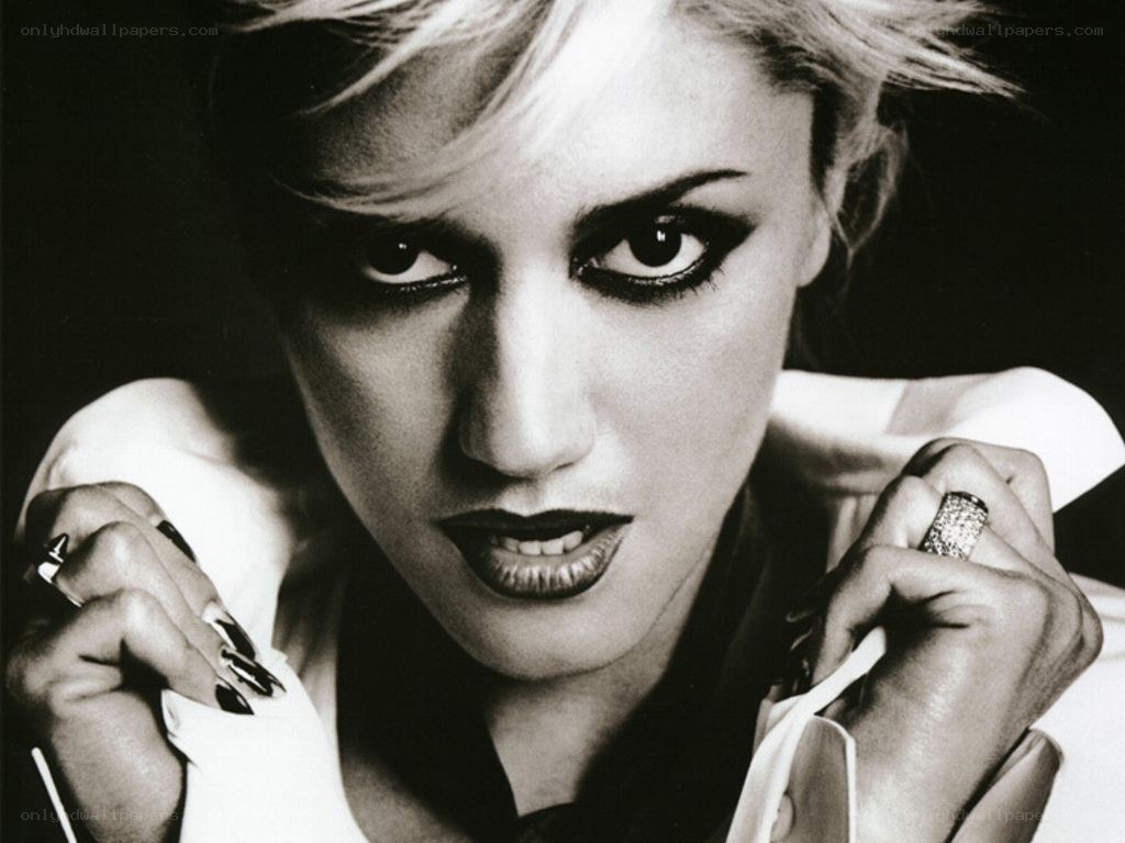 Gwen Stefani portrait