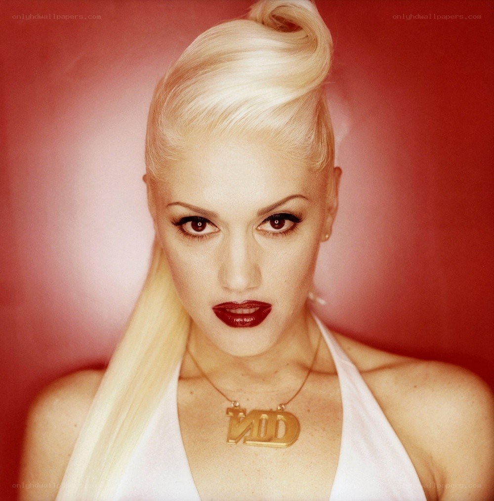 Gwen Stefani portrait