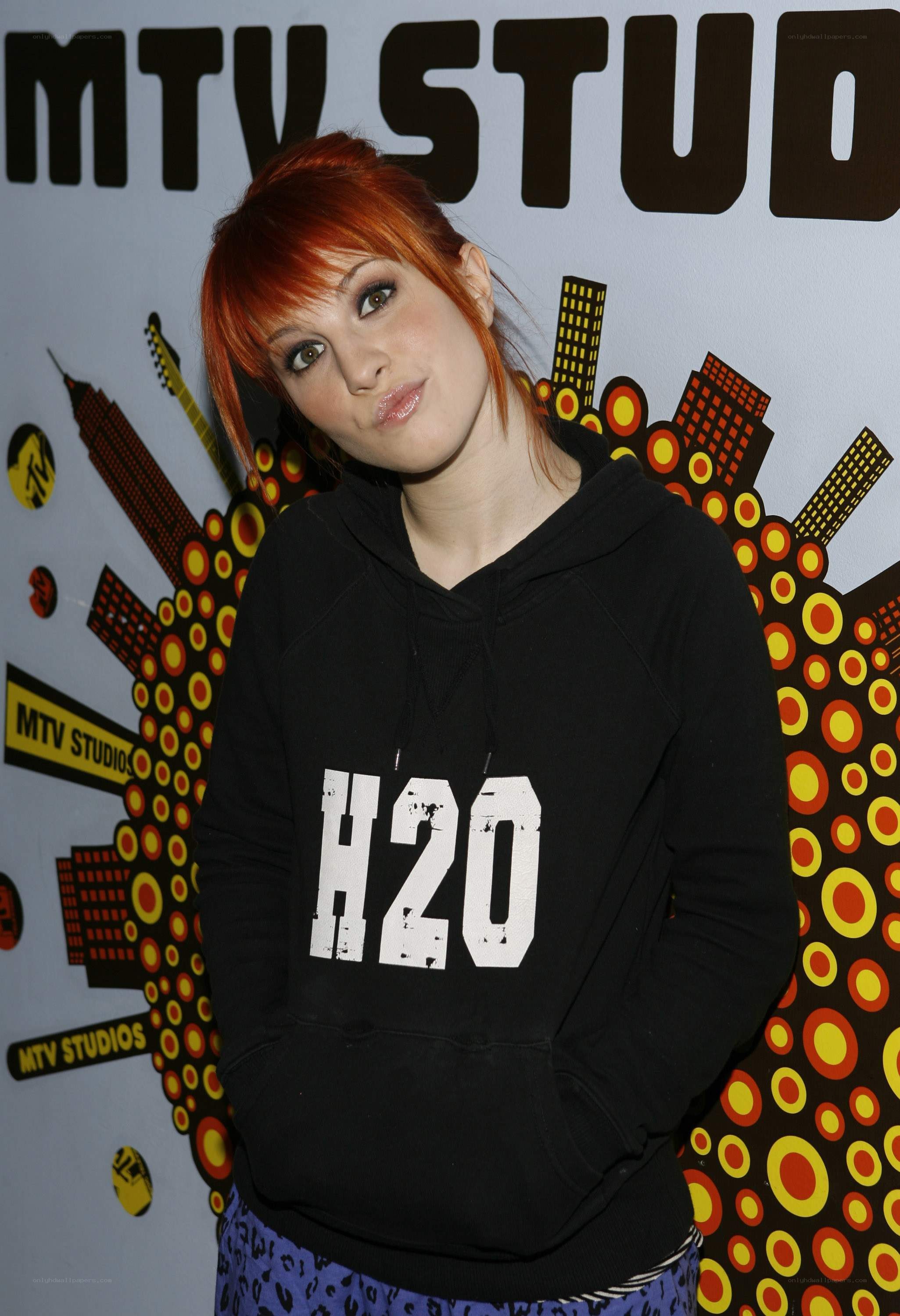 H2O band member at event