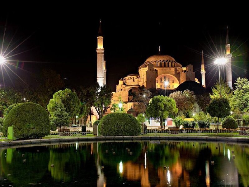 Hagia Sophia at night