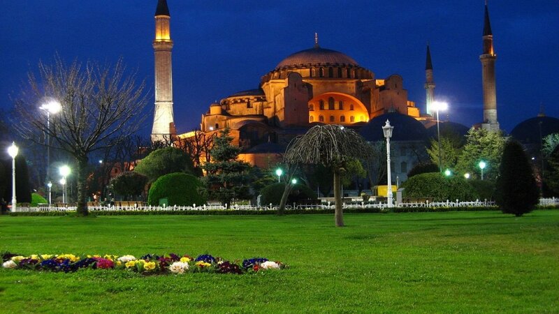 Hagia Sophia at night