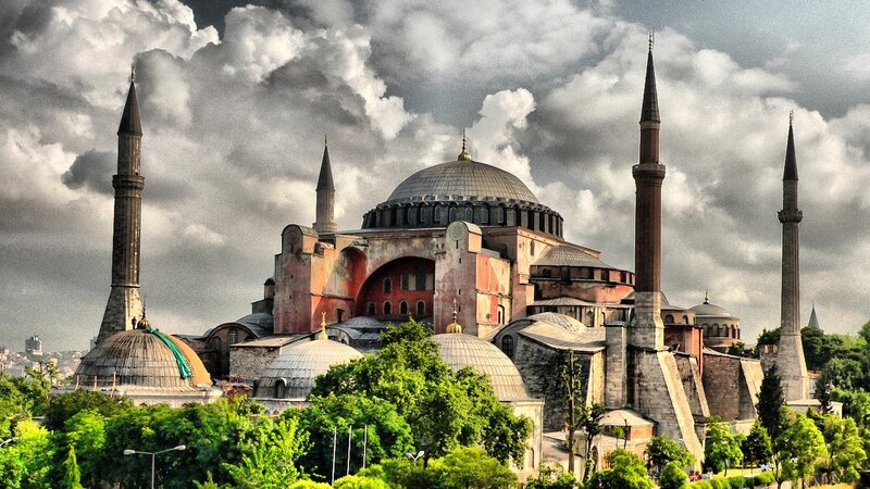Hagia Sophia under cloudy sky