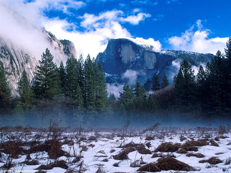 Half Dome in Yosemite — Blue, Serene, Winter