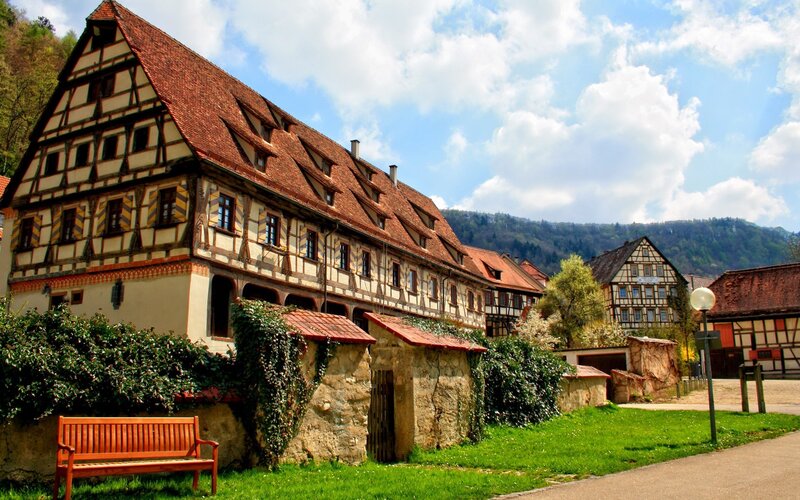 Half-timbered Building — Green