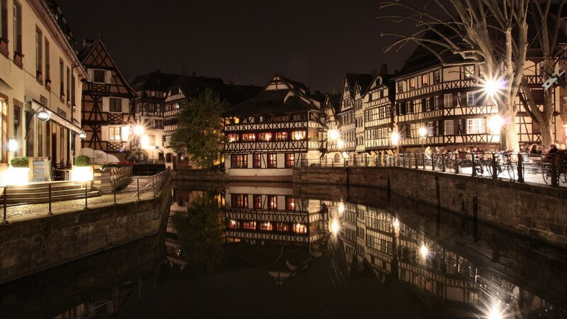Half-timbered Buildings — Black