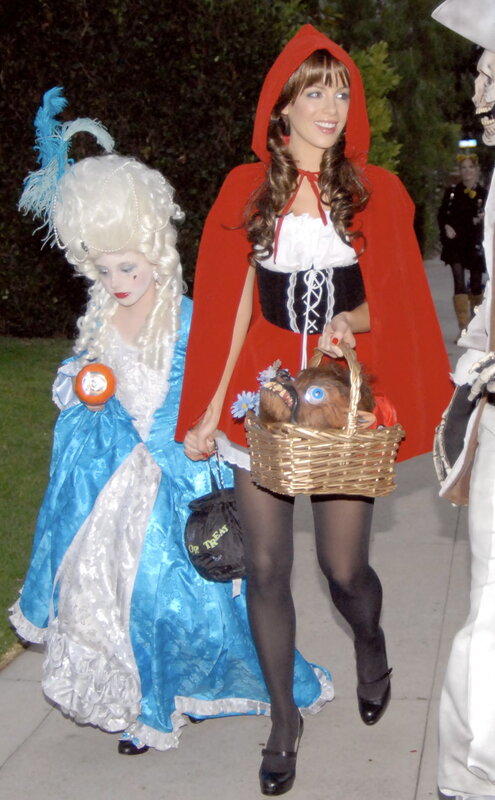 Halloween costumes with basket