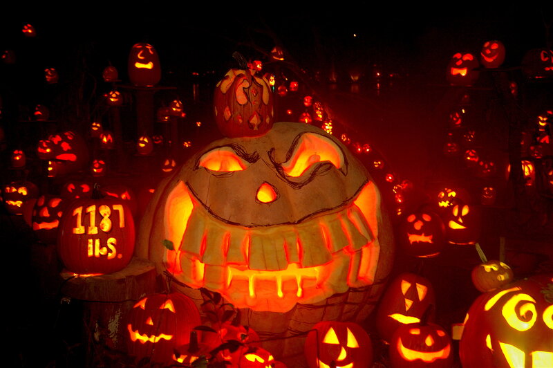 Halloween pumpkin display