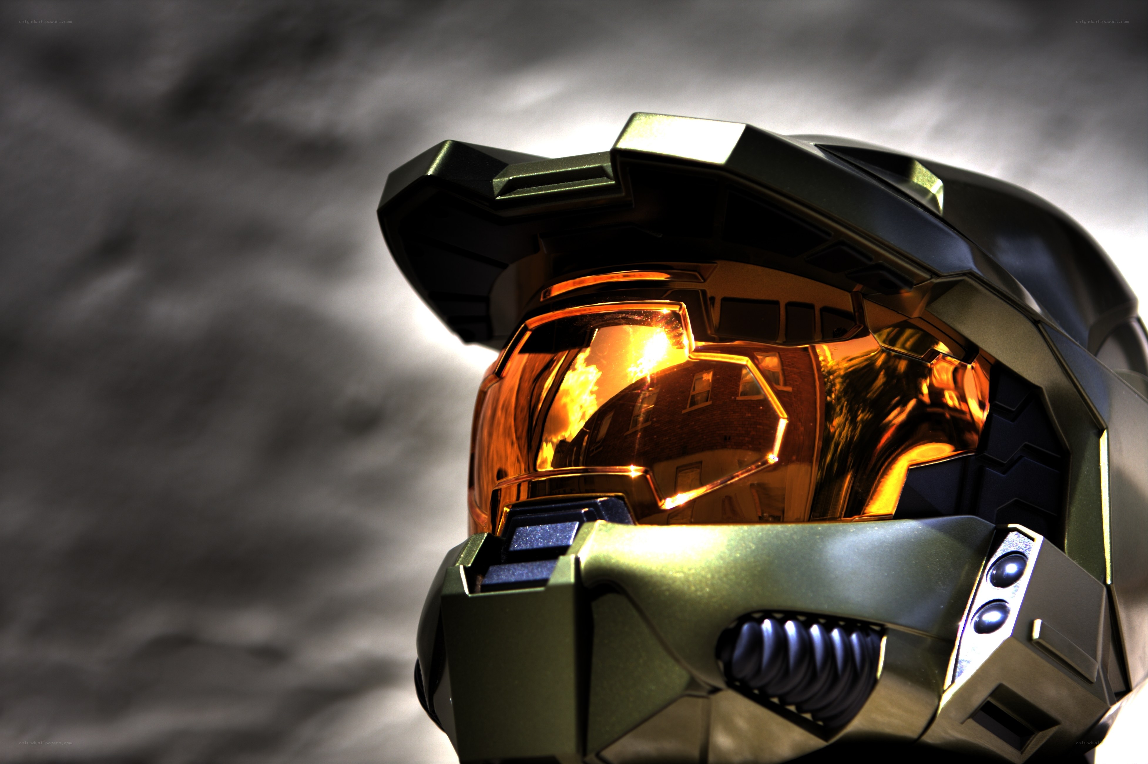 Halo Master Chief helmet