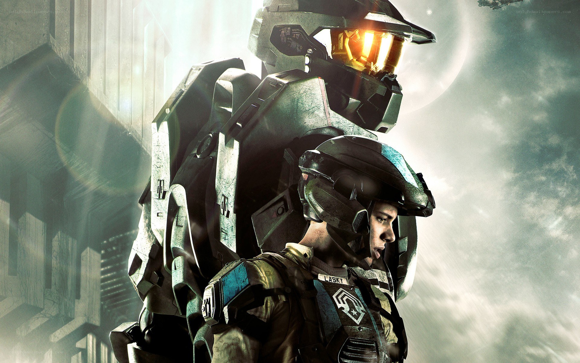 Halo Spartan and soldier