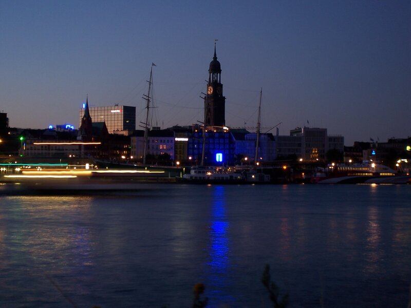 Hamburg skyline at dusk