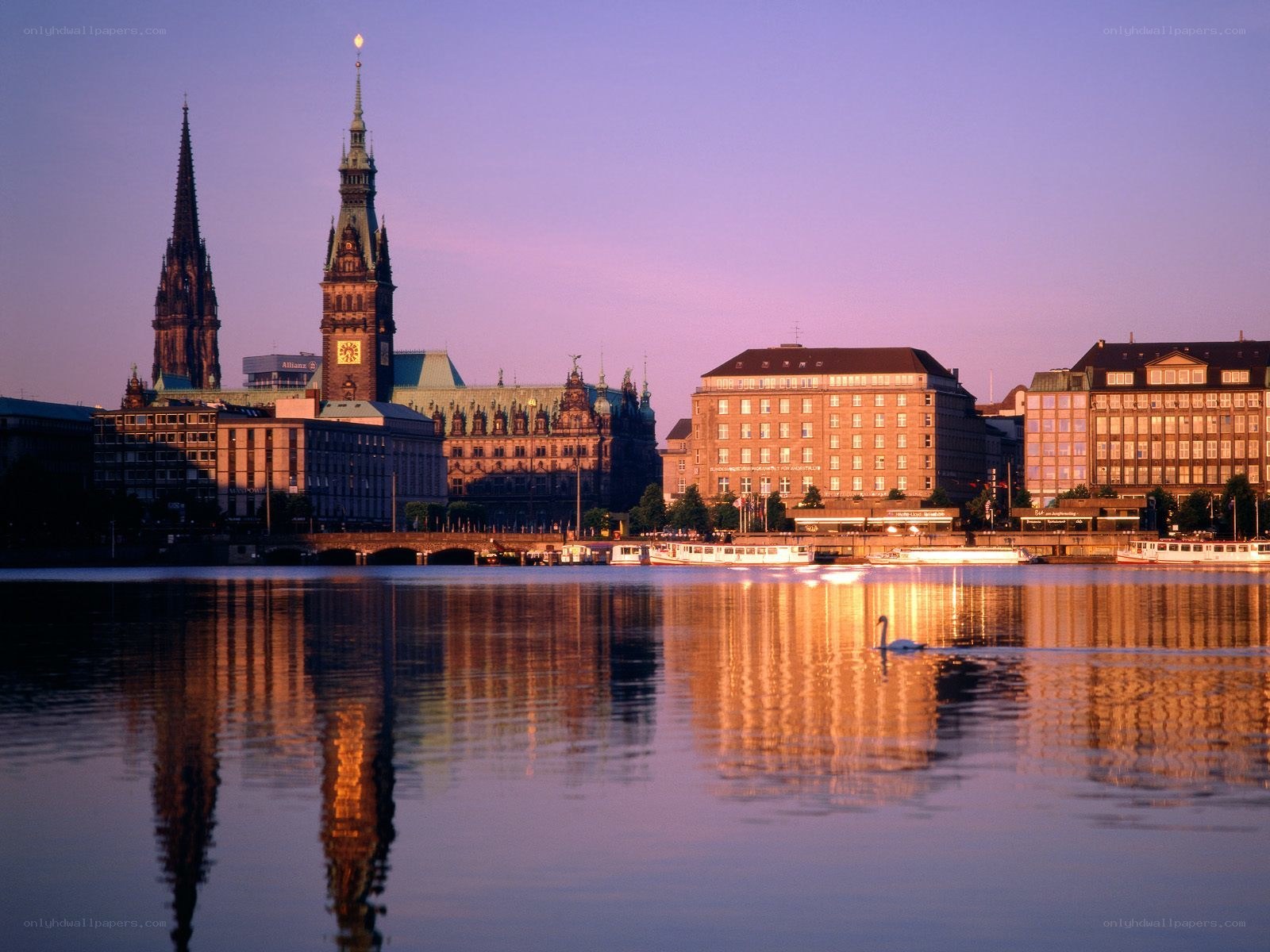 Hamburg skyline at dusk