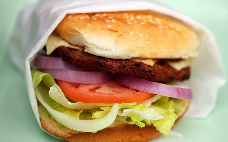 Hamburger in Wrapper — Green