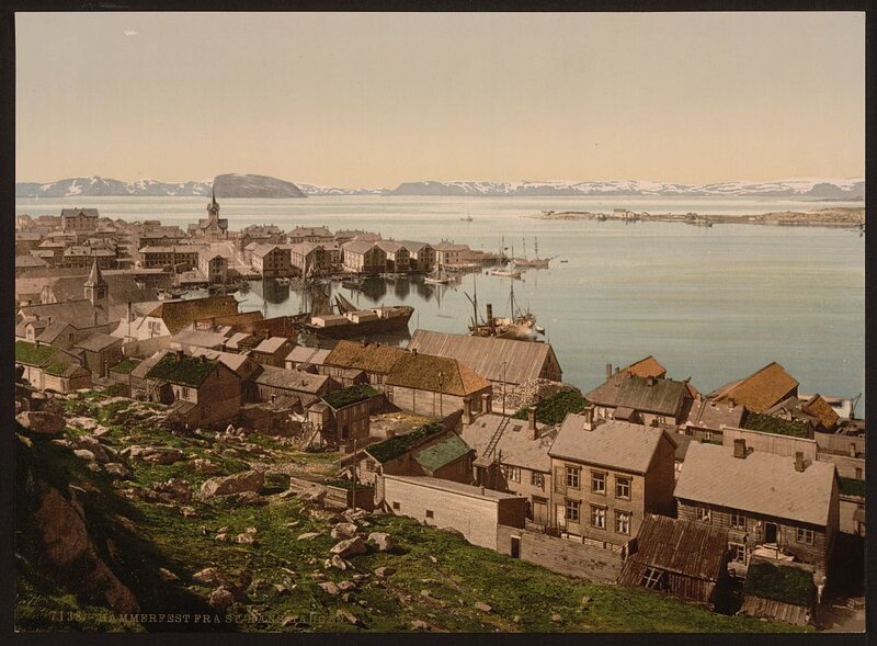 Hammerfest from St. Hans Tågen