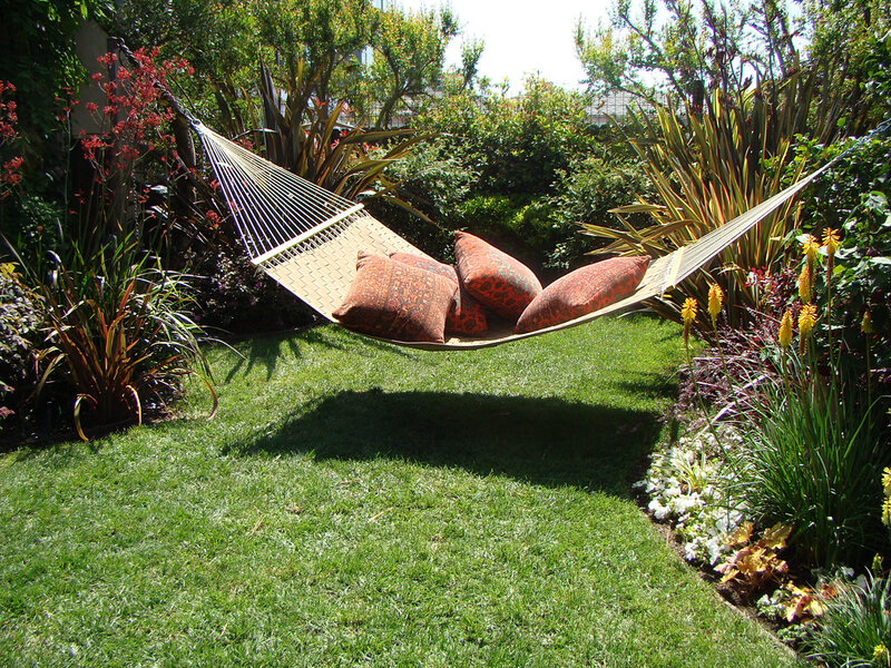 Hammock in Garden — Green