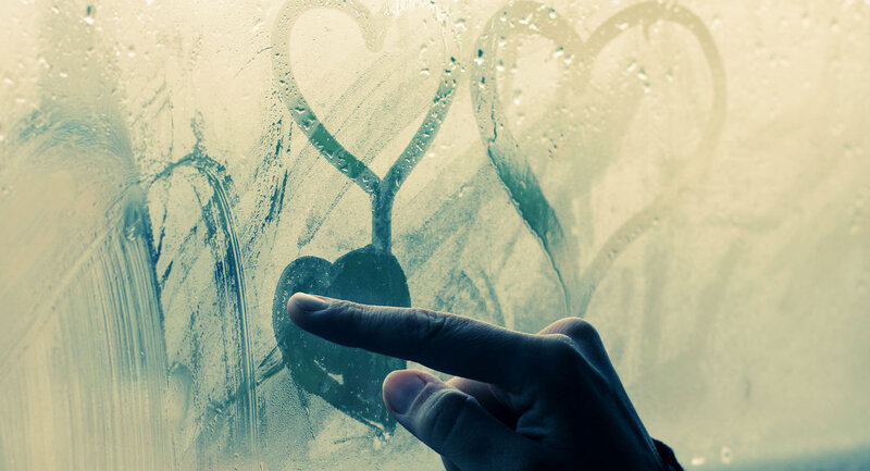 Hand Drawing Heart — Blue