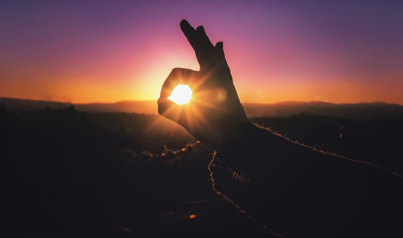 Hand Forming Sun Shape