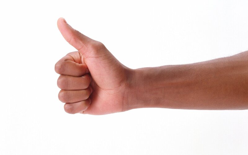 hand giving thumbs up gesture