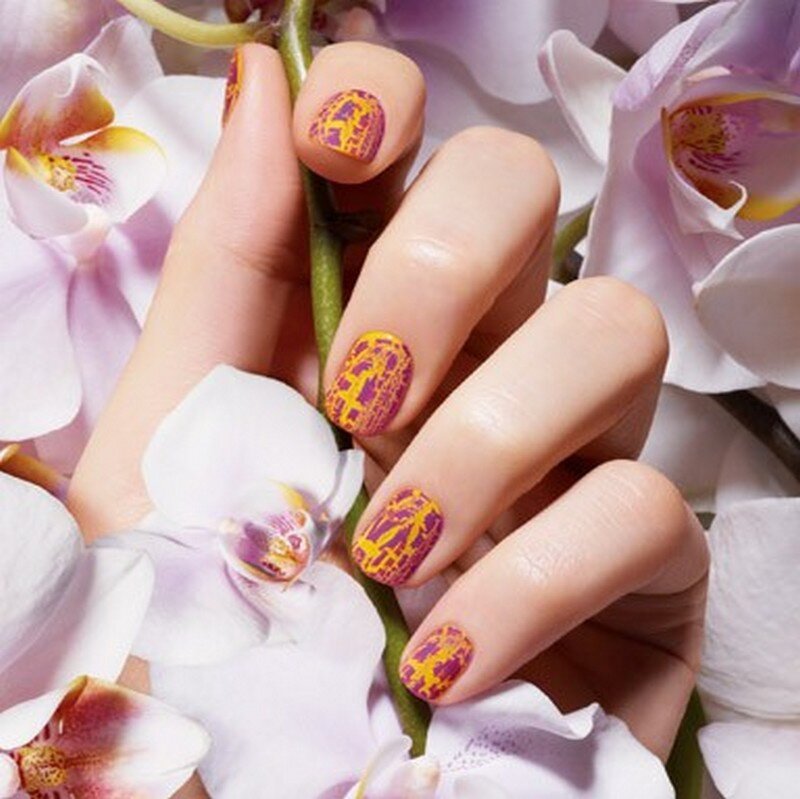 Hand with Nail Art — Purple