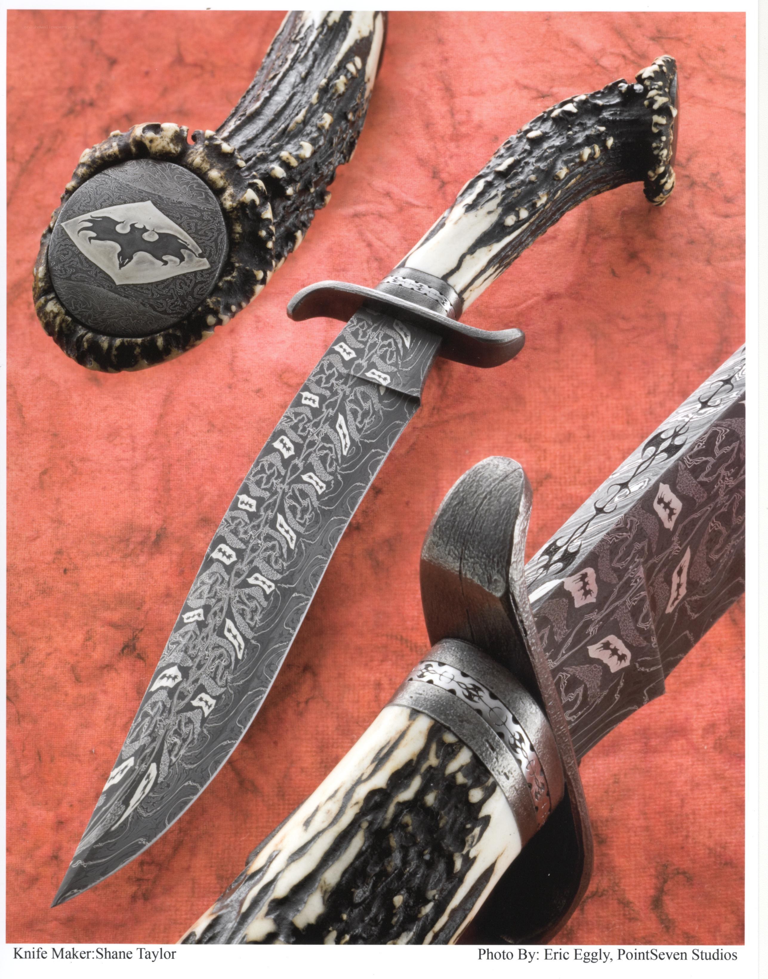 Handcrafted Damascus steel knife