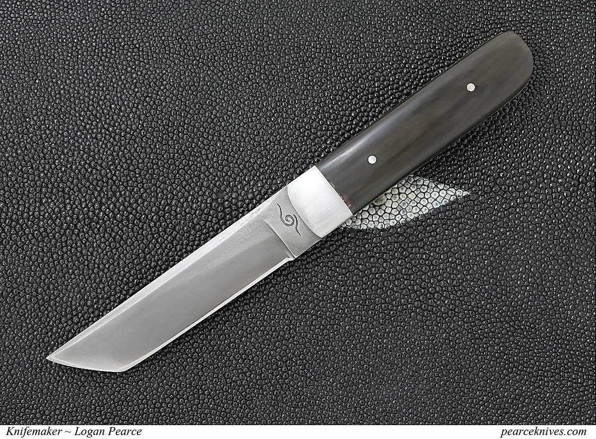 handcrafted knife by Logan Pearce