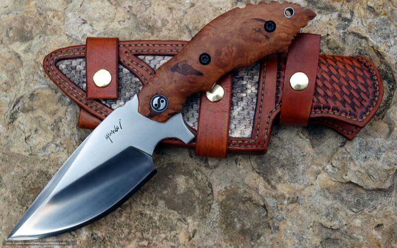 Handmade Knife in Sheath — Brown
