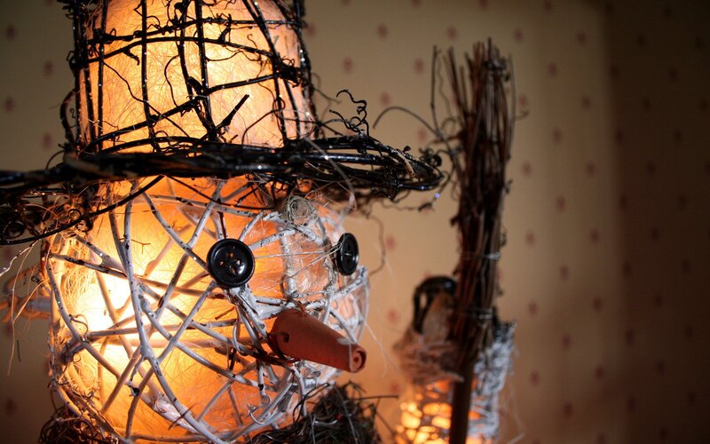 handmade snowman lamp