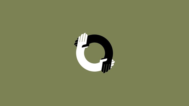 hands forming a circle