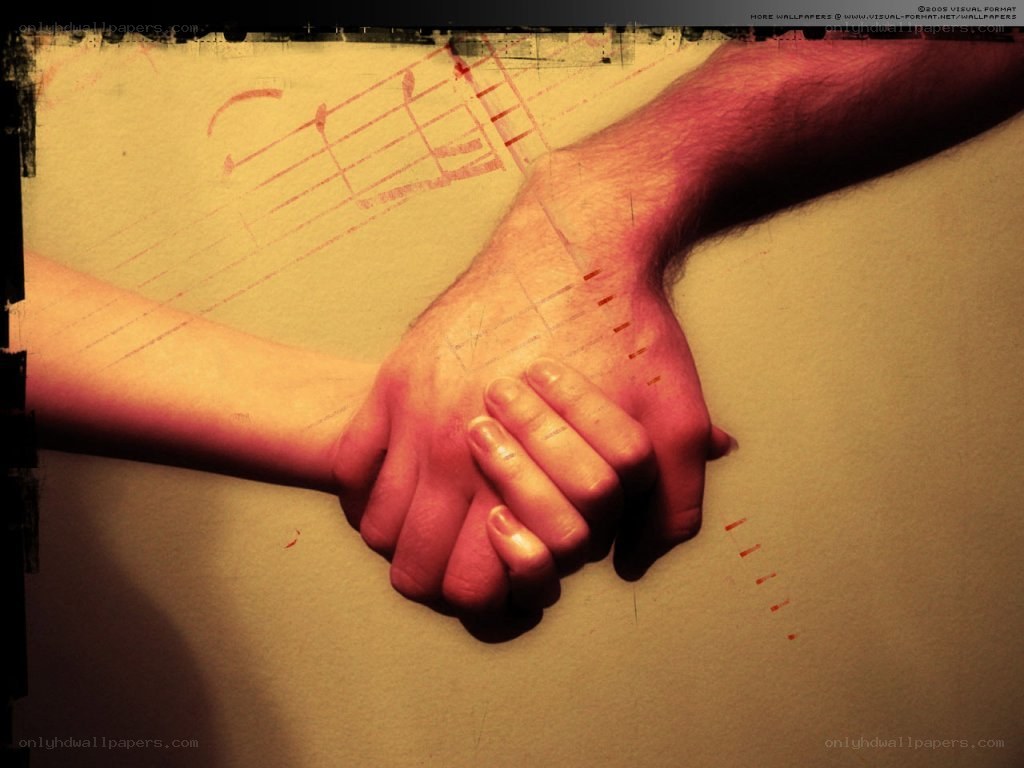 hands holding each other