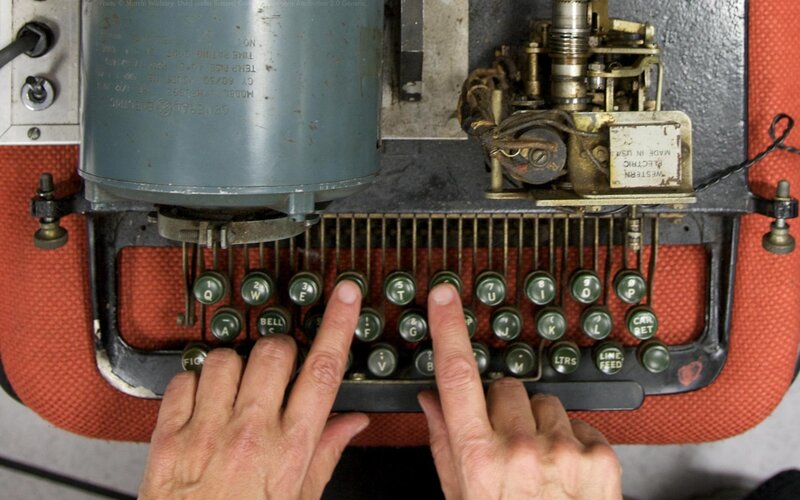 Hands on Typewriter — Red