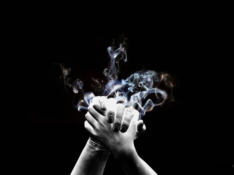 Hands with Smoke — Black