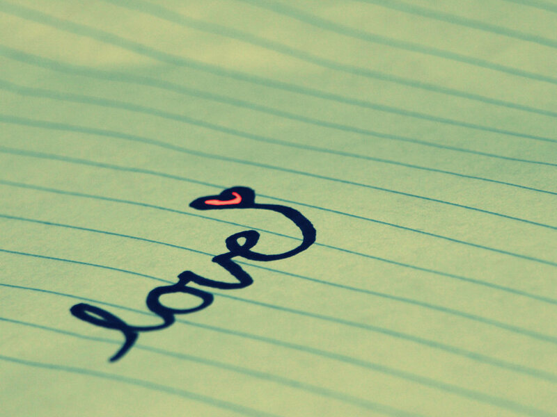 Handwritten Word Love — Green