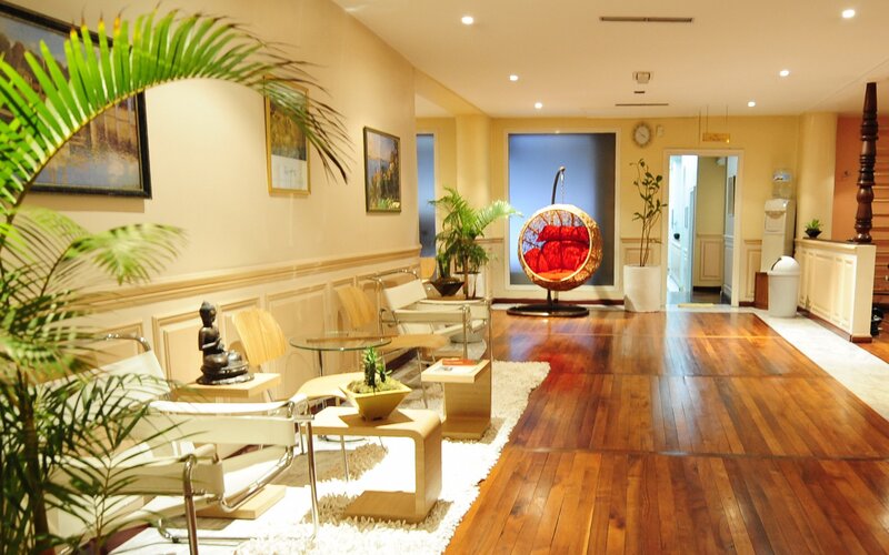 Hanging Chair in Lobby