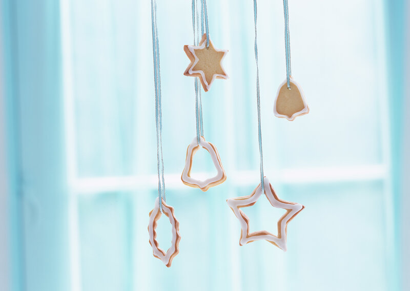 hanging gingerbread ornaments