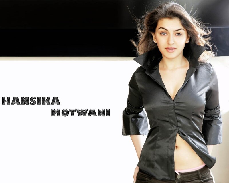 Hansika Motwani in black shirt