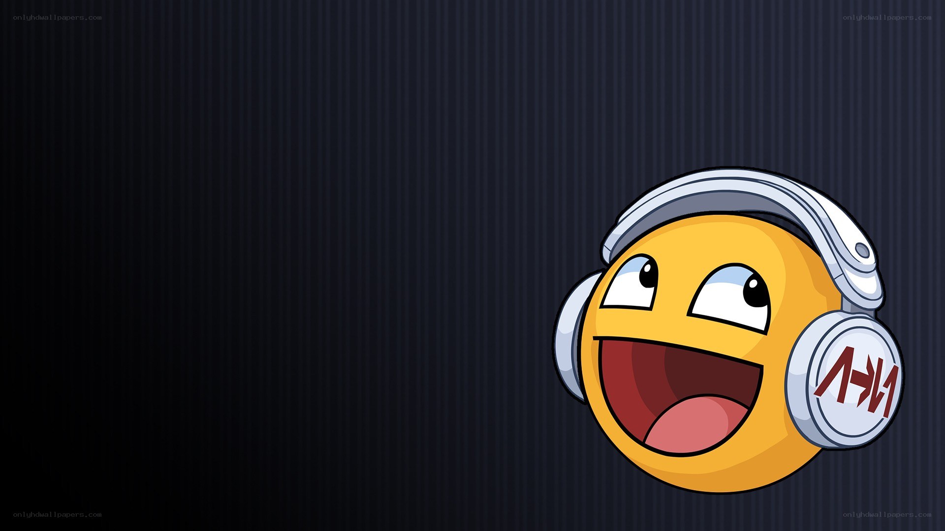 happy emoji with headphones