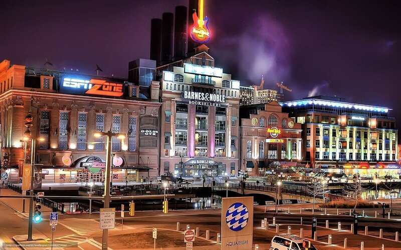 Hard Rock Cafe Building — Purple