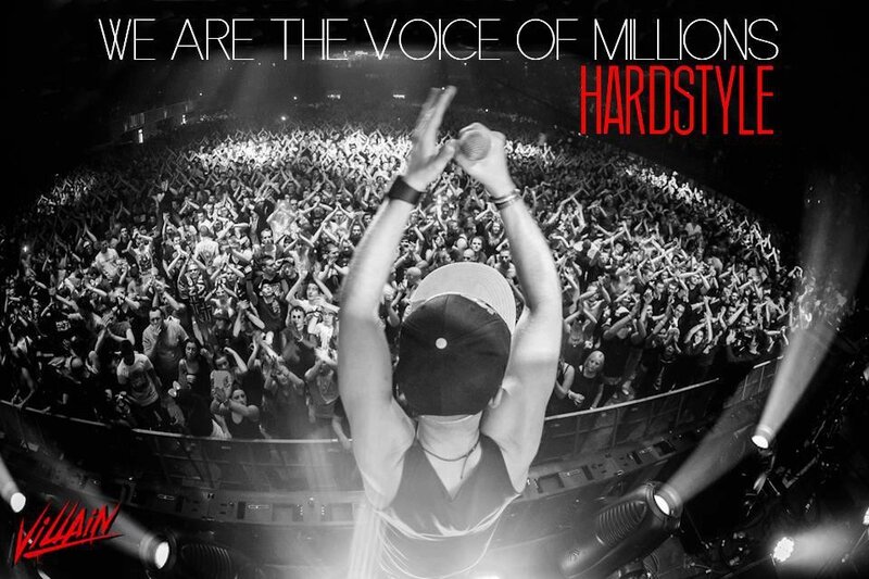Hardstyle concert crowd