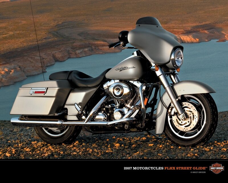 Harley-Davidson FLHX Street Glide