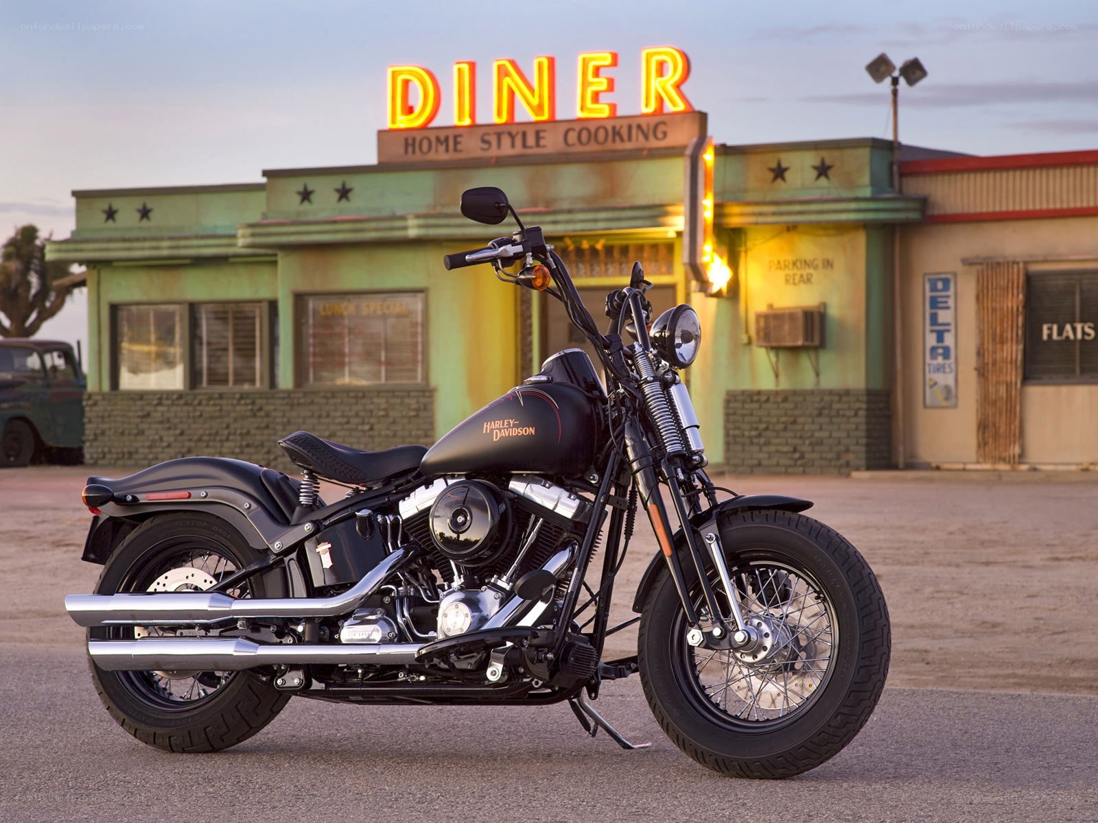 Harley-Davidson motorcycle at diner