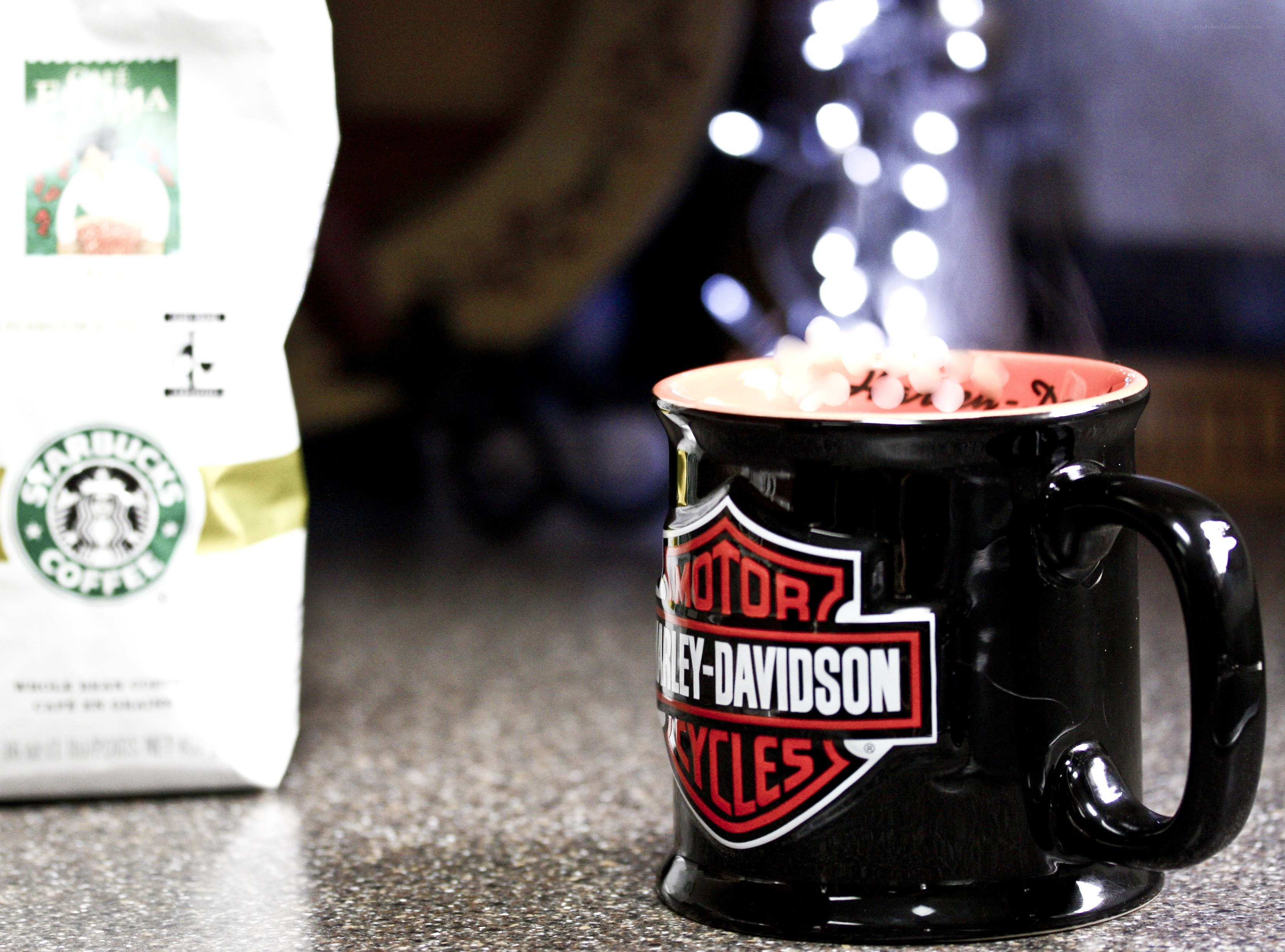 Harley-Davidson mug with coffee
